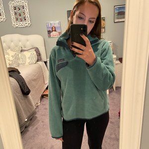 Green/Teal Pullover Patagonia